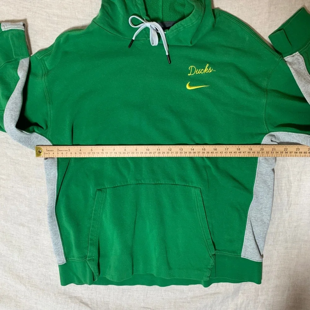 Nike Oregon Ducks Hoodie Women's Large Green Excellent‎  Pullover Logo